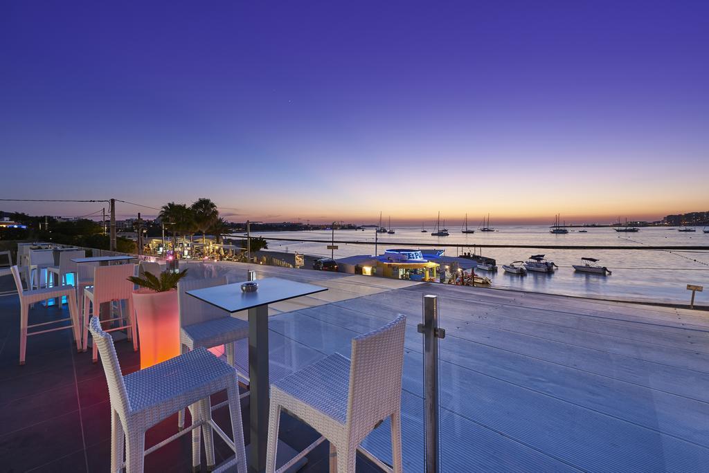 אפרטהוטל Sant Antoni de Portmany Typic Marina Playa - Adults Only מראה חיצוני תמונה